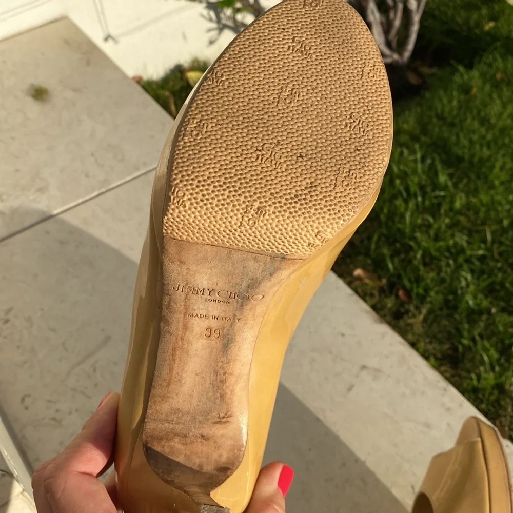 Jimmy Choo patent leather heels - Picture 6 of 9